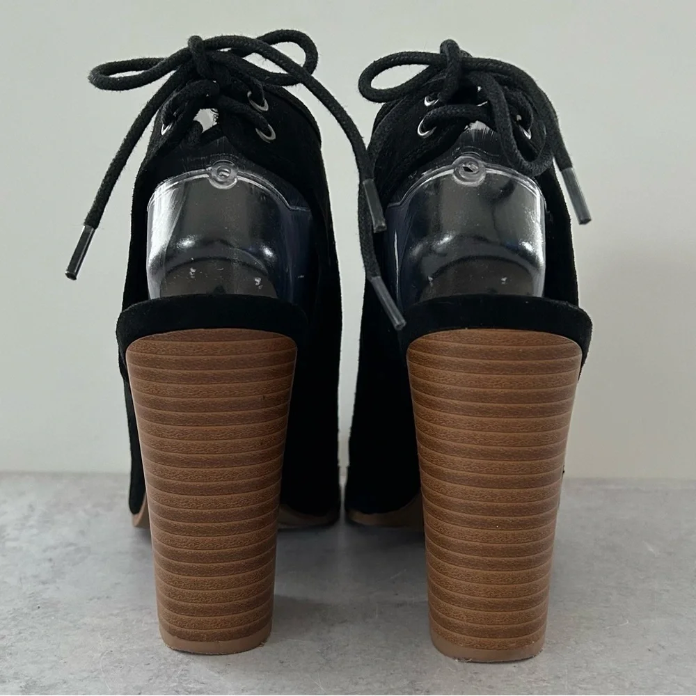 Fergalicious Women's Vorge Peep Toe Tie Back Laser Cut Bootie, Black 8 - Picture 8 of 10